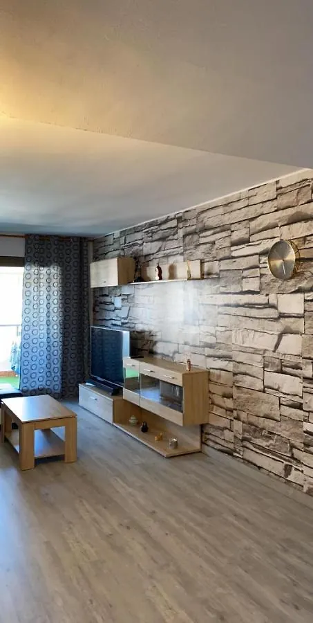 Super Apartamento en playa de la Pineda España